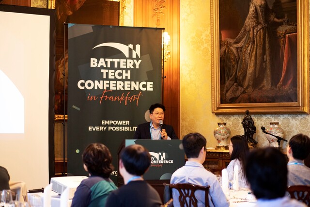 LG엔솔, 캐즘에도 성장 동력 확보 ‘총력전’...인재 찾고 협력 공고히